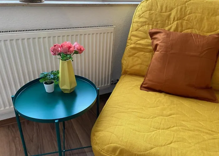 Sonnige Wohnung Im Herzen Von Marbach
